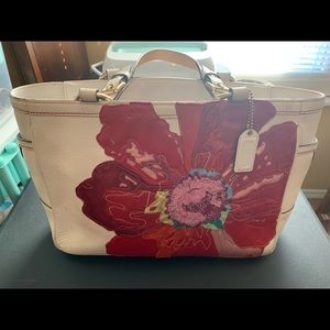 Coach limited edition Poppy 9244